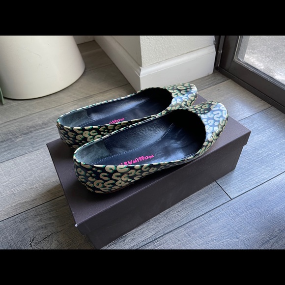 Louis Vuitton Stephen Sprouts Flats - Picture 3 of 5